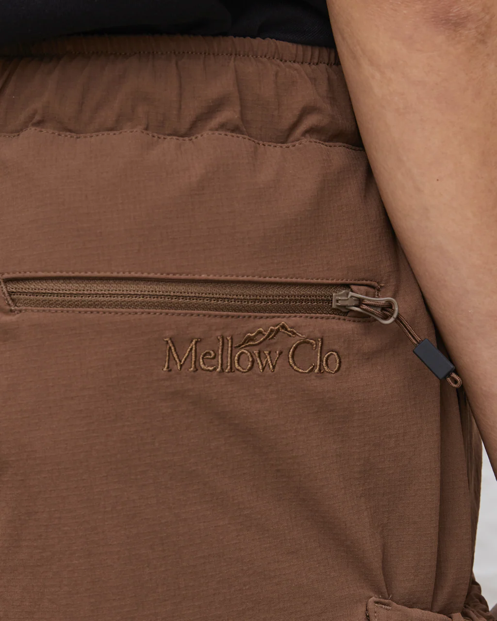 Forage Shorts Brown - Image 6