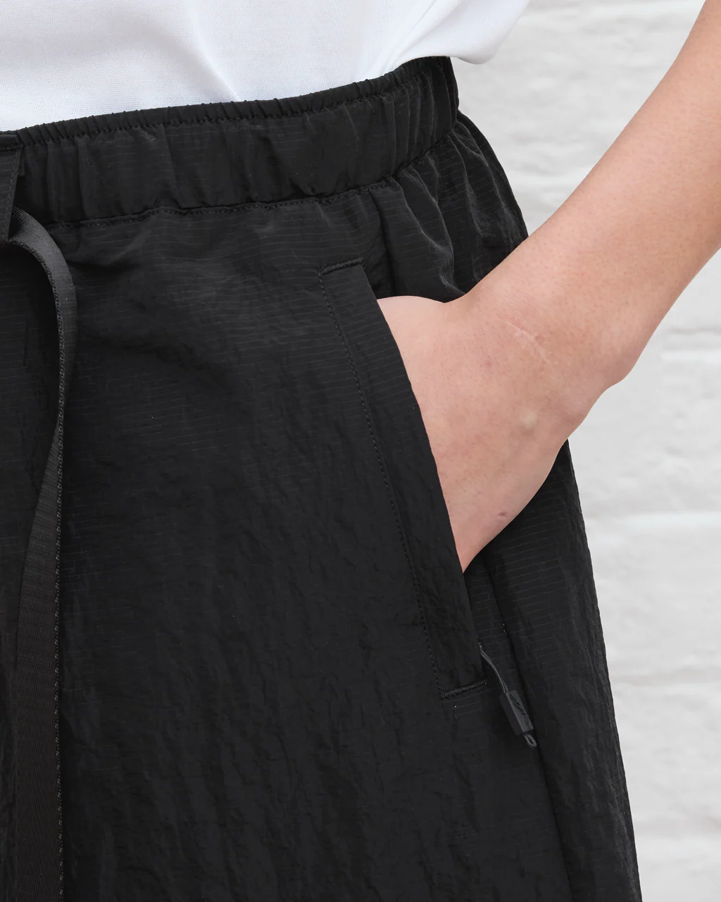 Ramble Shorts Black - Image 5