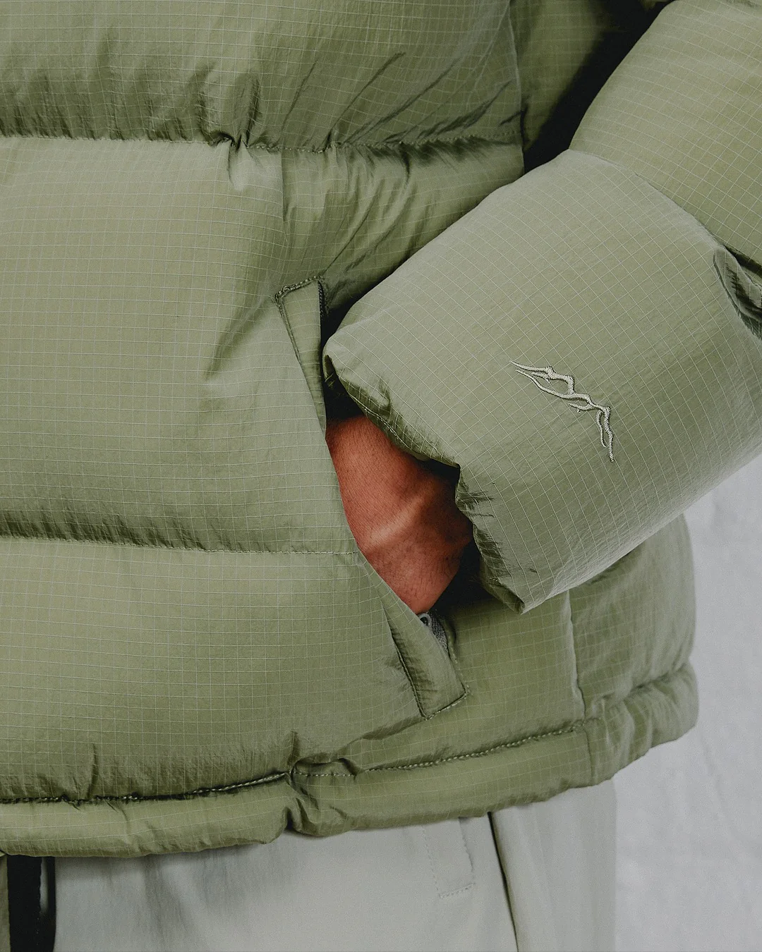 Summit Puffer Olive - Image 5